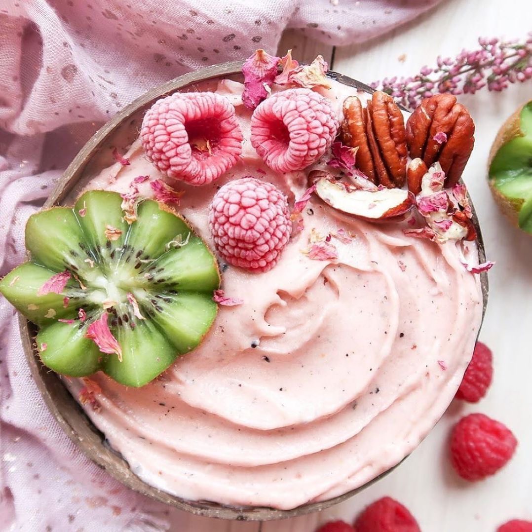 Pink Smoothie Bowl with Dragon Fruit