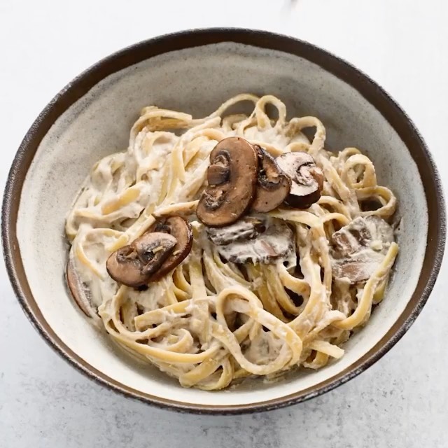 Creamy Mushroom Alfredo Sauce