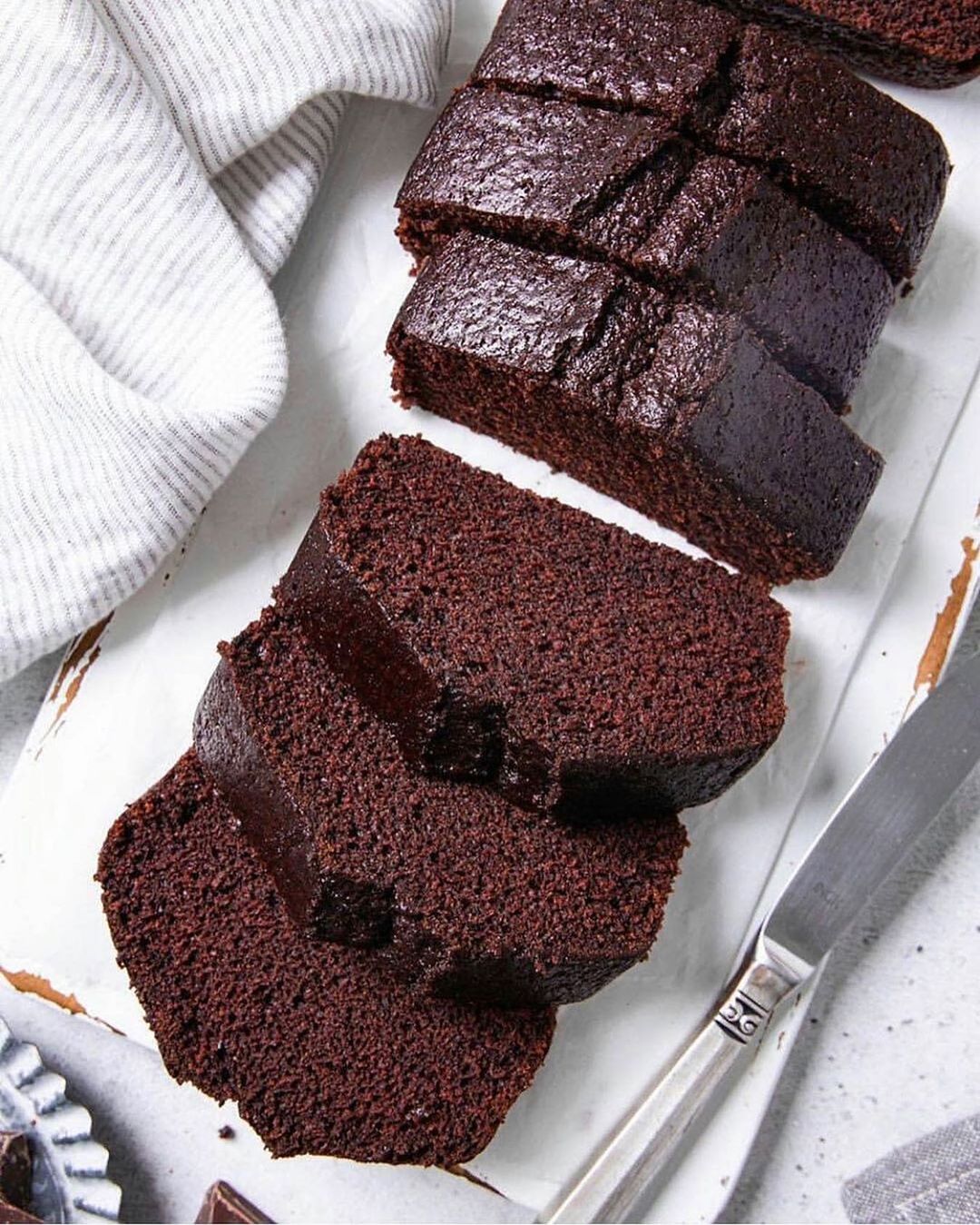 The Best Plant-Based Chocolate Cake
