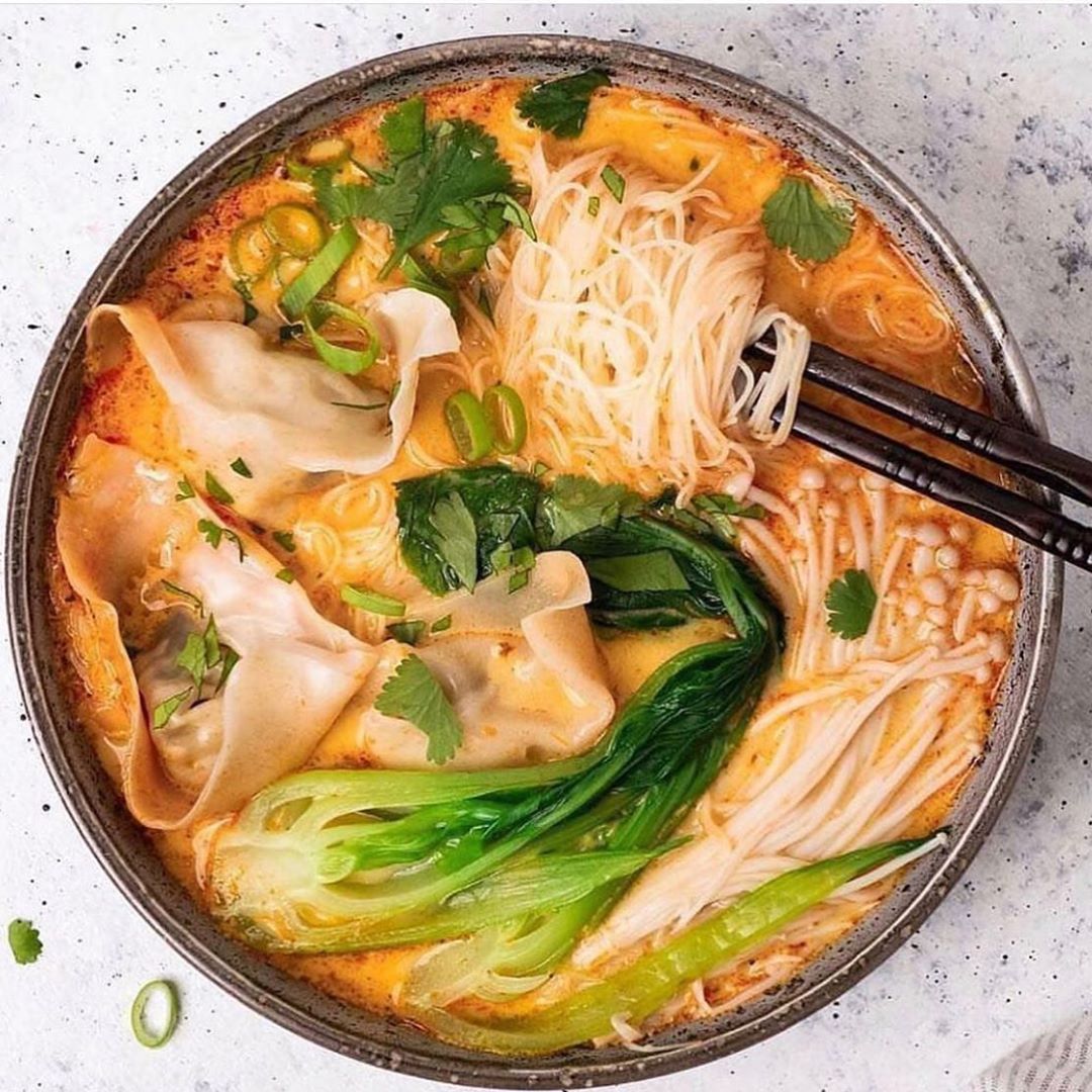 Curry Wonton Soup