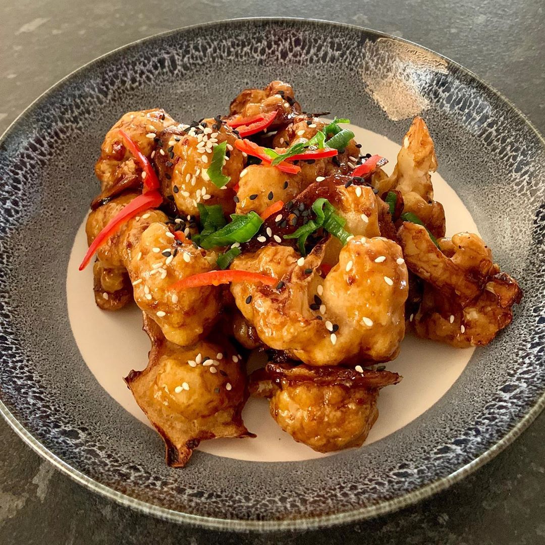Baked Cauliflower Sticky Bites