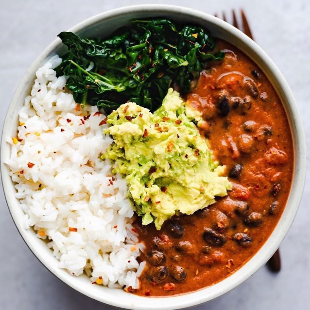 Fire-Roasted Black Bean Chili