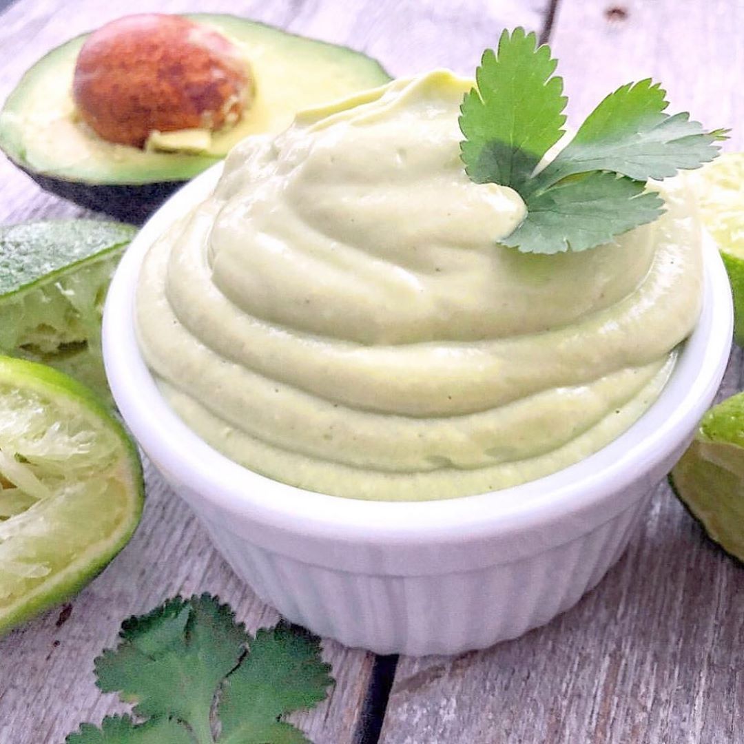 Creamy Avocado Dip with Tofu and Lime