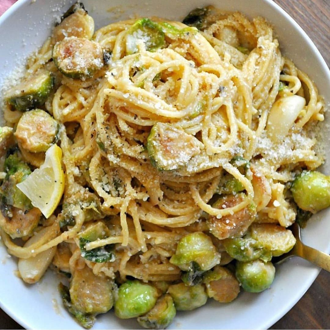 Vegan One Pot Creamy Garlic Brussels Sprouts Pasta