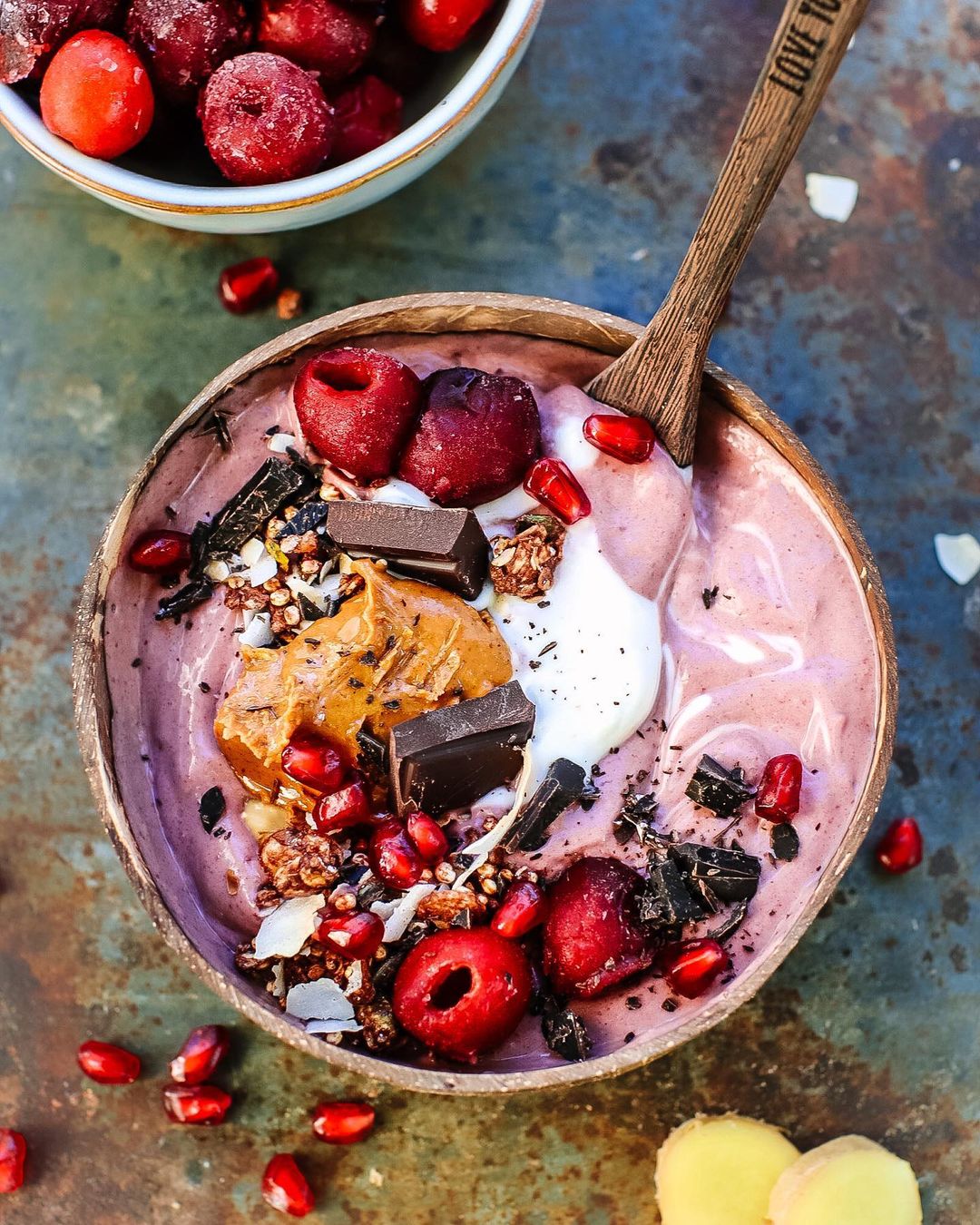 Cherry Açaí Avocado Smoothie Bowl