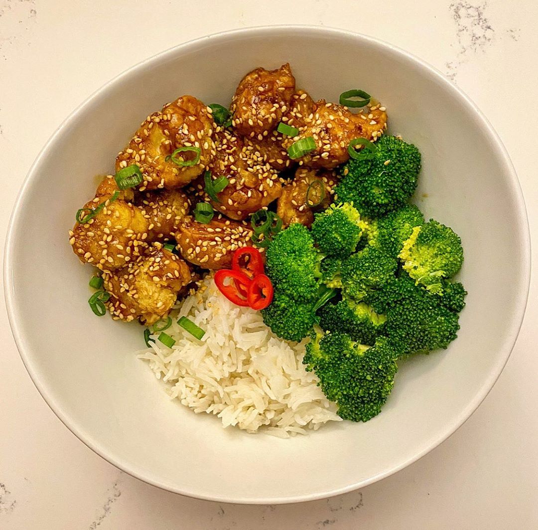 Crispy Oven-Baked Sesame Glazed Cauliflower
