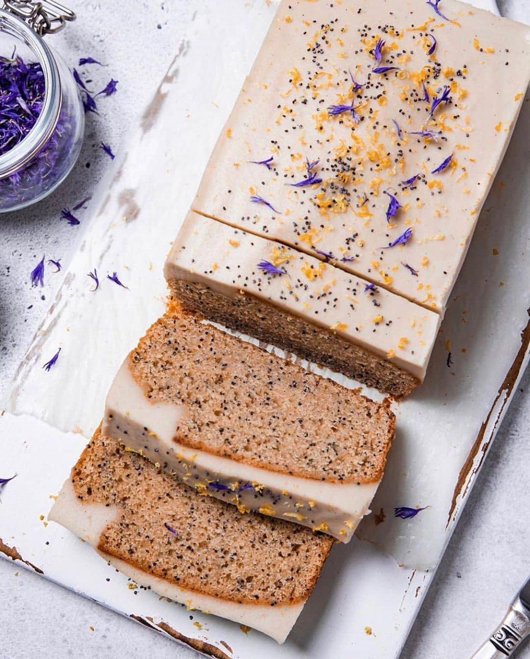 Vegan Lemon Poppyseed Cake