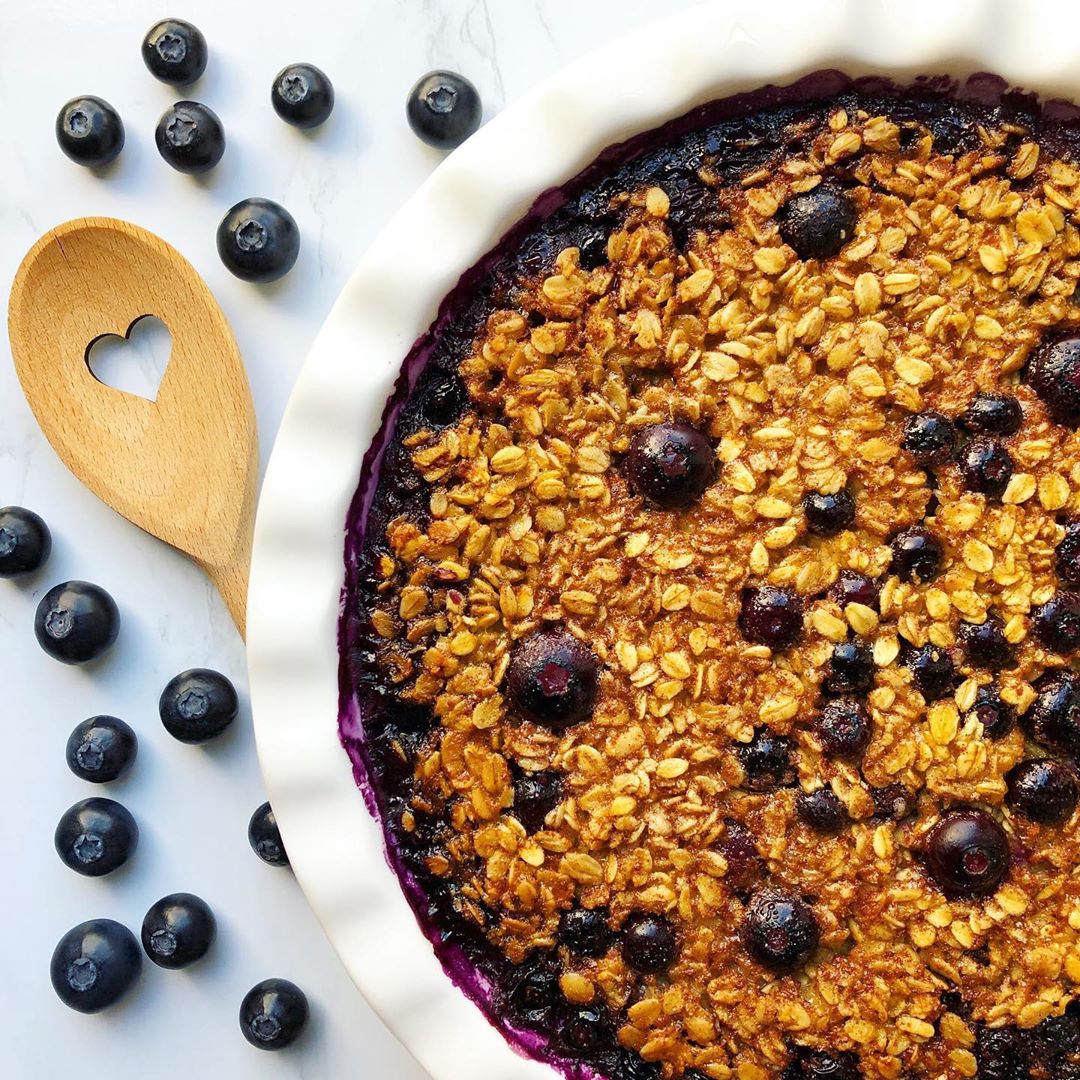 Easy Dairy Free Blueberry Baked Oats