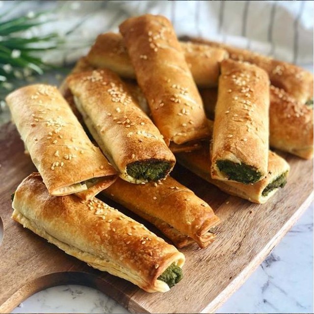 Spinach and Ricotta Rolls