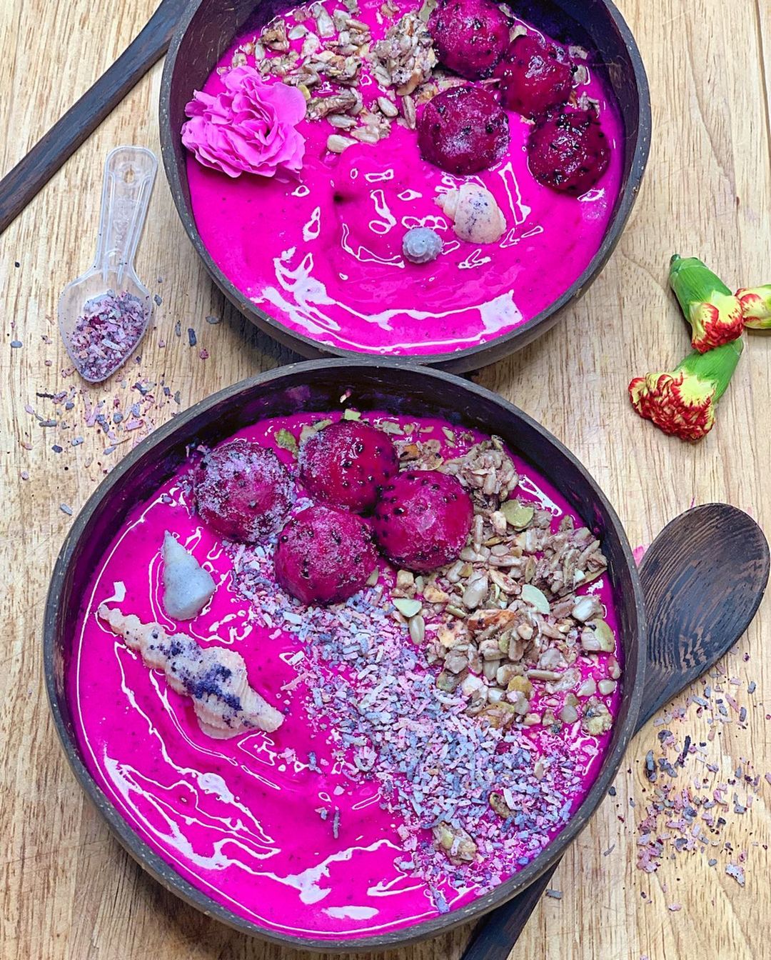 Vegan Pitaya Rose Smoothie Bowl