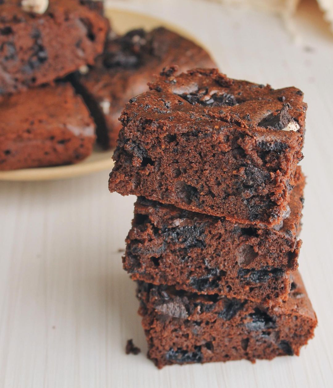 Gluten-Free Cakey Oreo Brownies