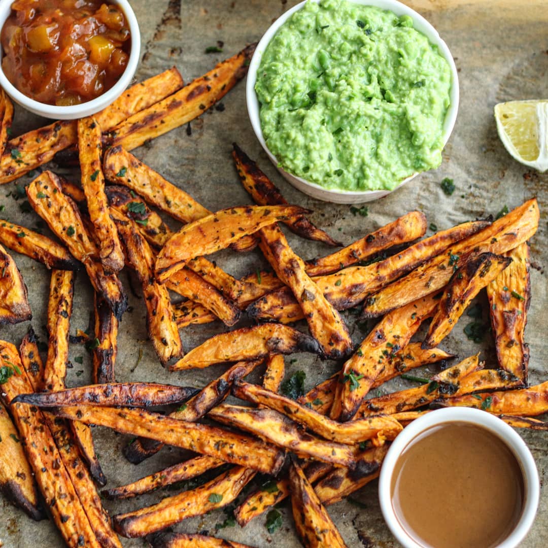 Simple Green Pea Guacamole Dip