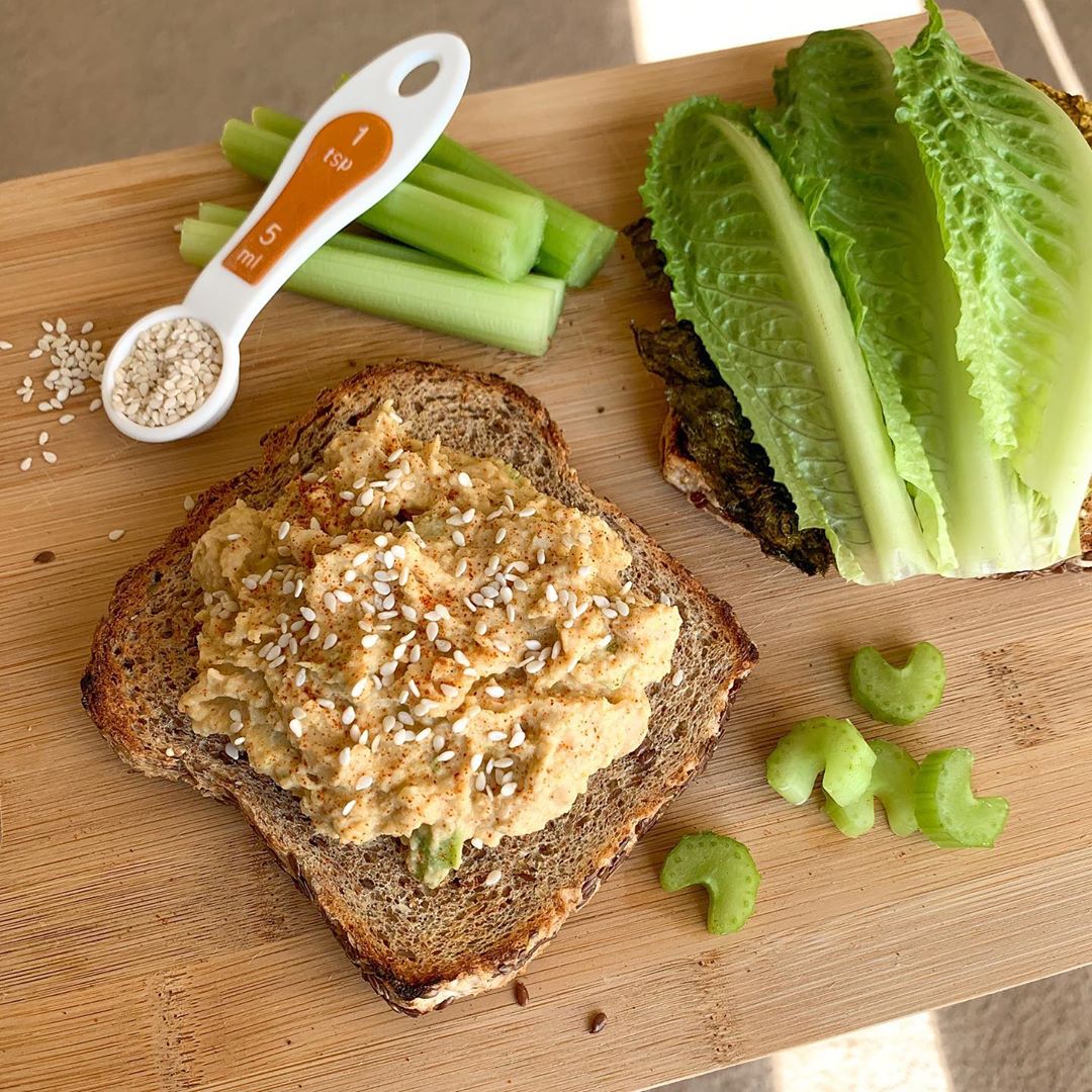 Easy Vegan Chickpea Tuna Salad