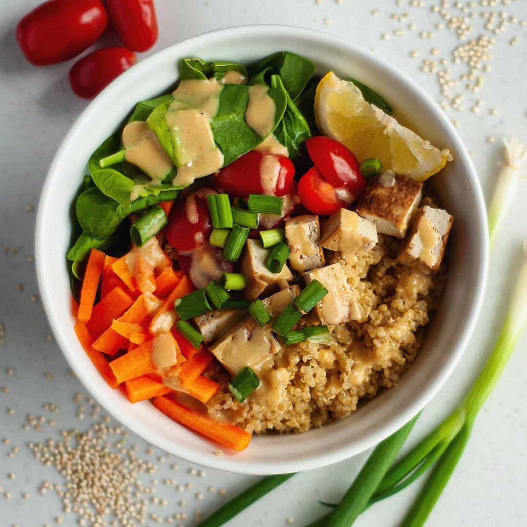 Easy Quinoa and Tofu Power Bowl