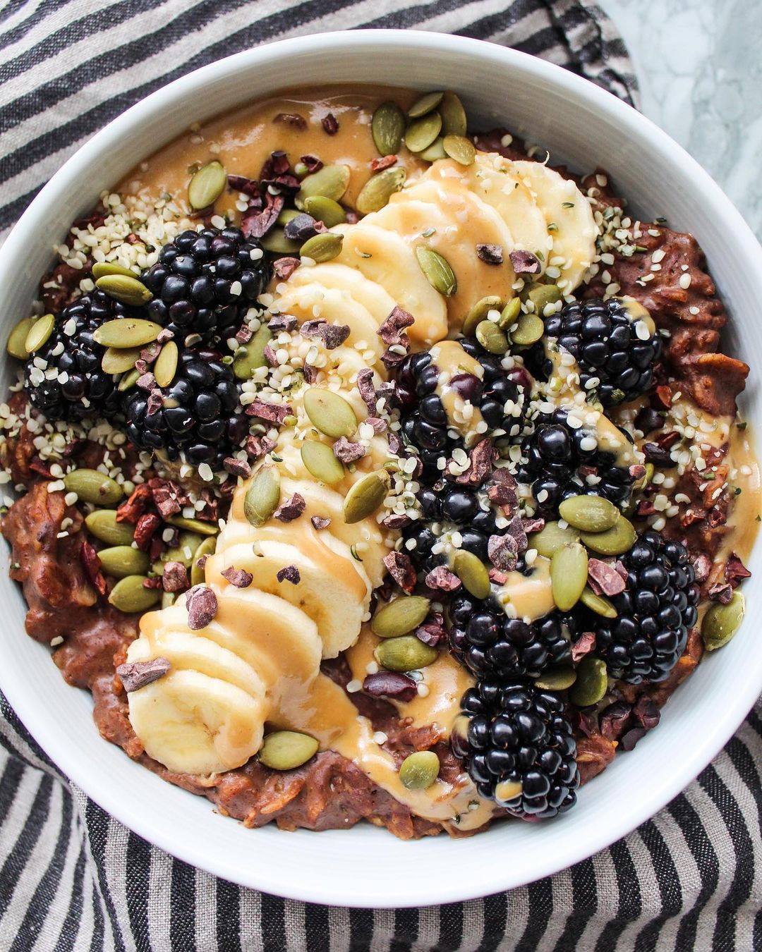 Easy Vegan Chocolate Gingerbread Oatmeal