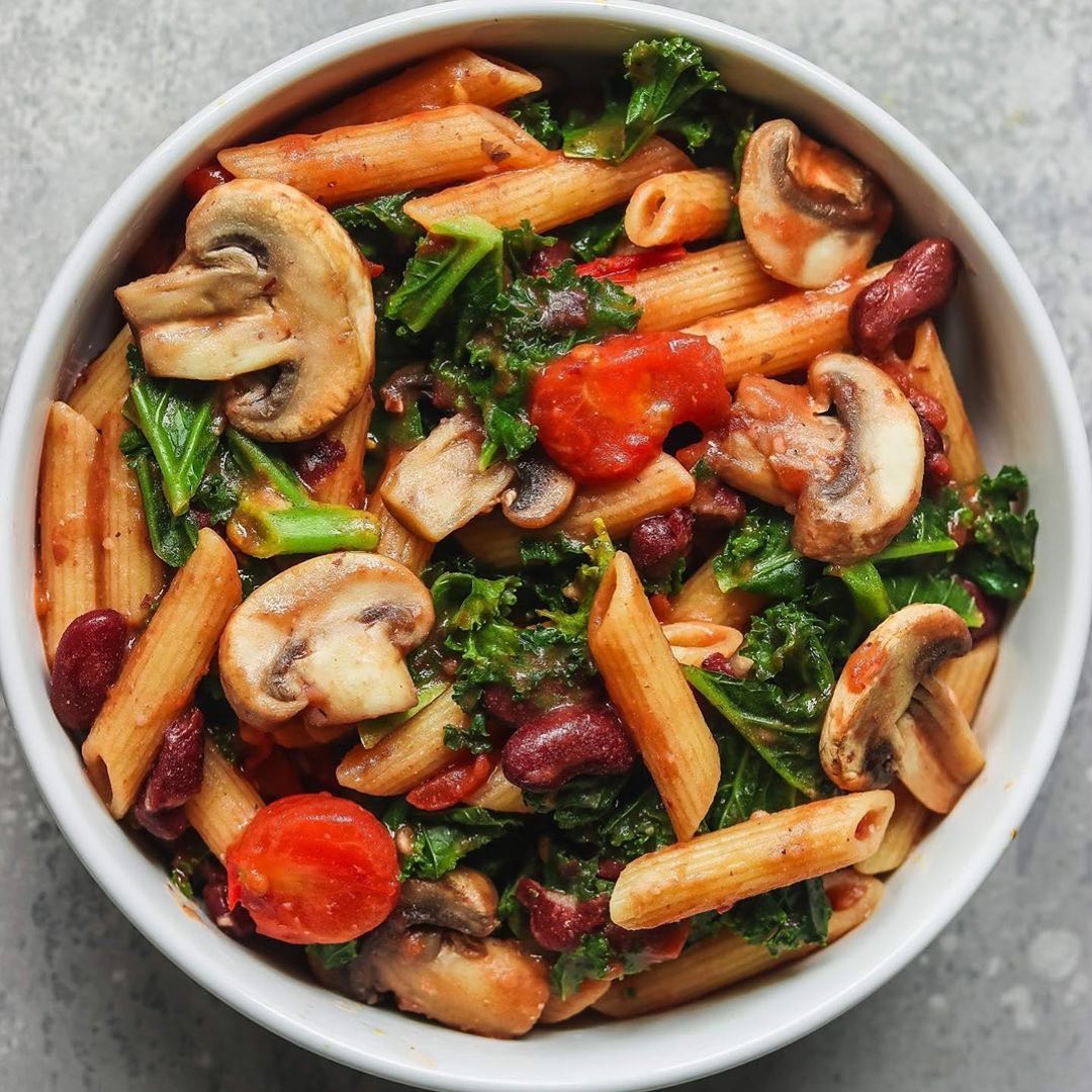 Creamy Tomato Pasta with Mushrooms and Kale
