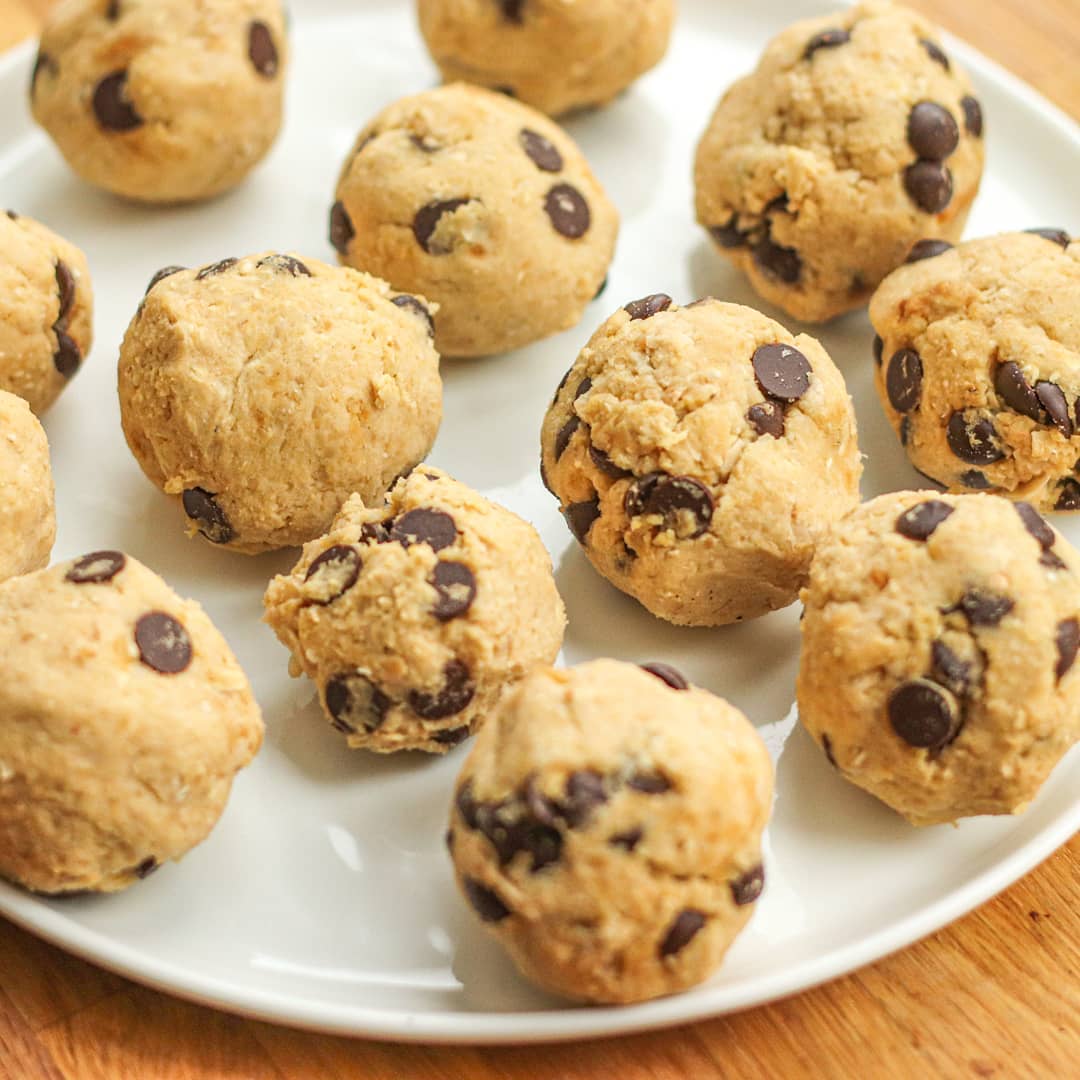 Vegan Chickpea Cookie Dough Balls