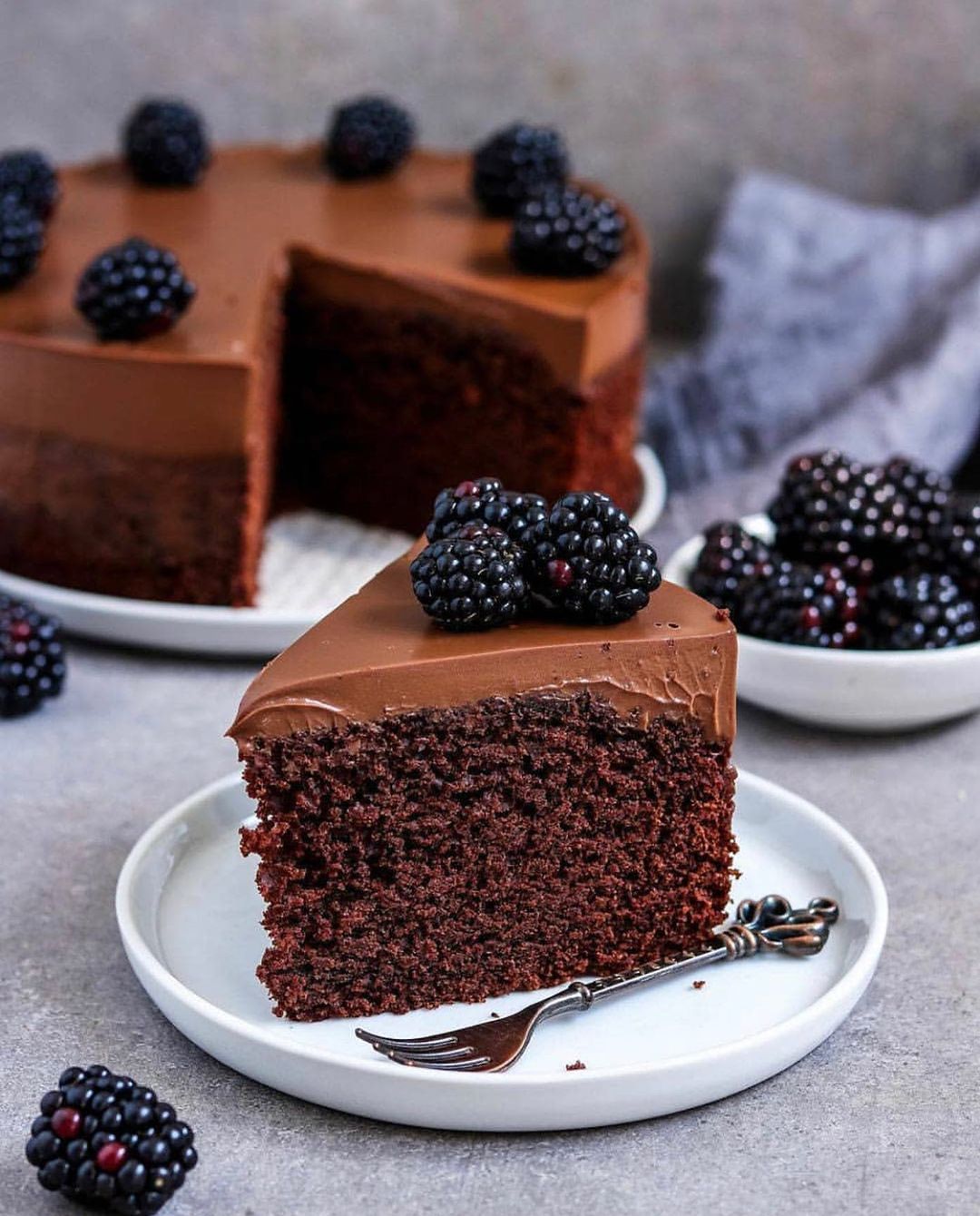 Fluffy Chocolate Cake with Chocolate Frosting