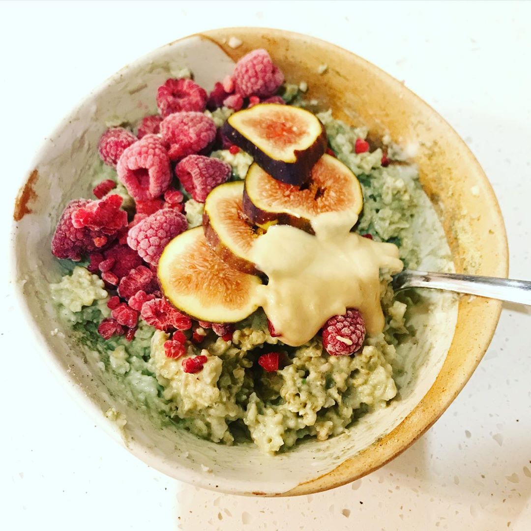 Matcha Cauli Oats Breakfast