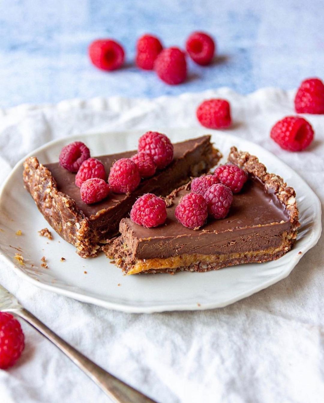 Vegan Chocolate Caramel Tart