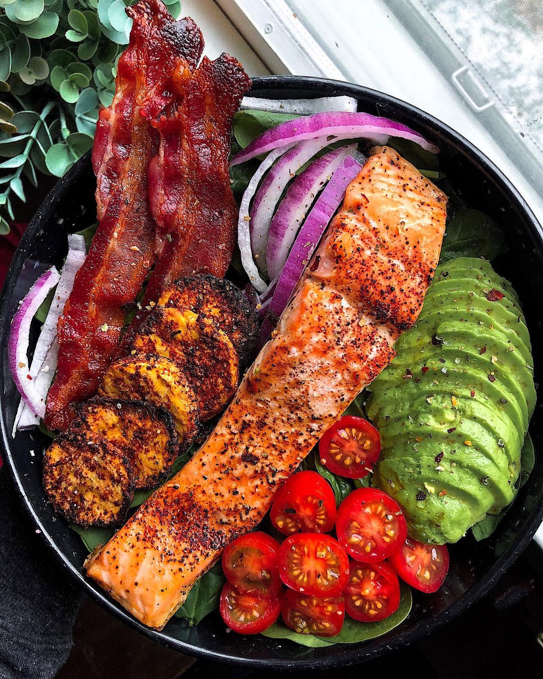 Baked Salmon and Bacon BLT Style Salad