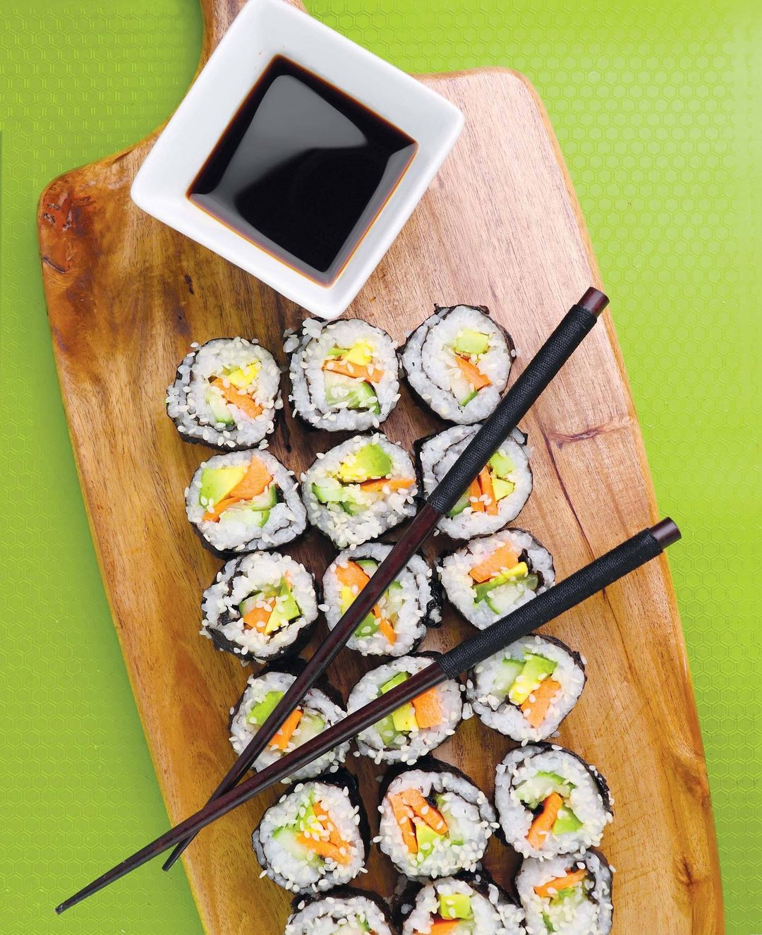 Simple Homemade Vegetable Sushi