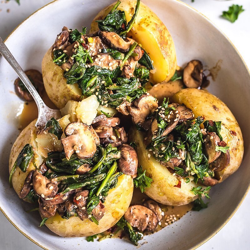 Stuffed Baked Potatoes with Mushroom and Spinach