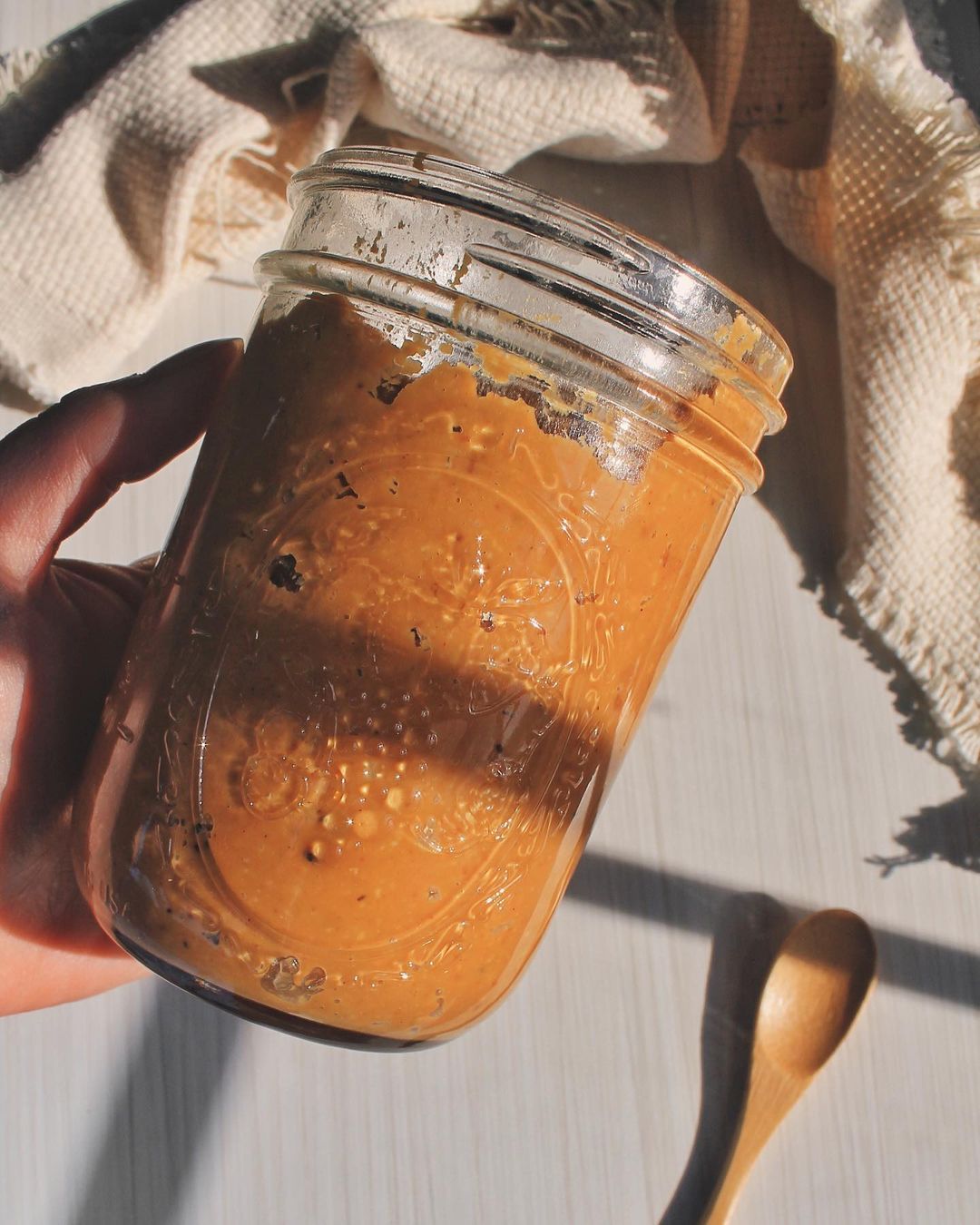 Homemade Crunchy Peanut Butter
