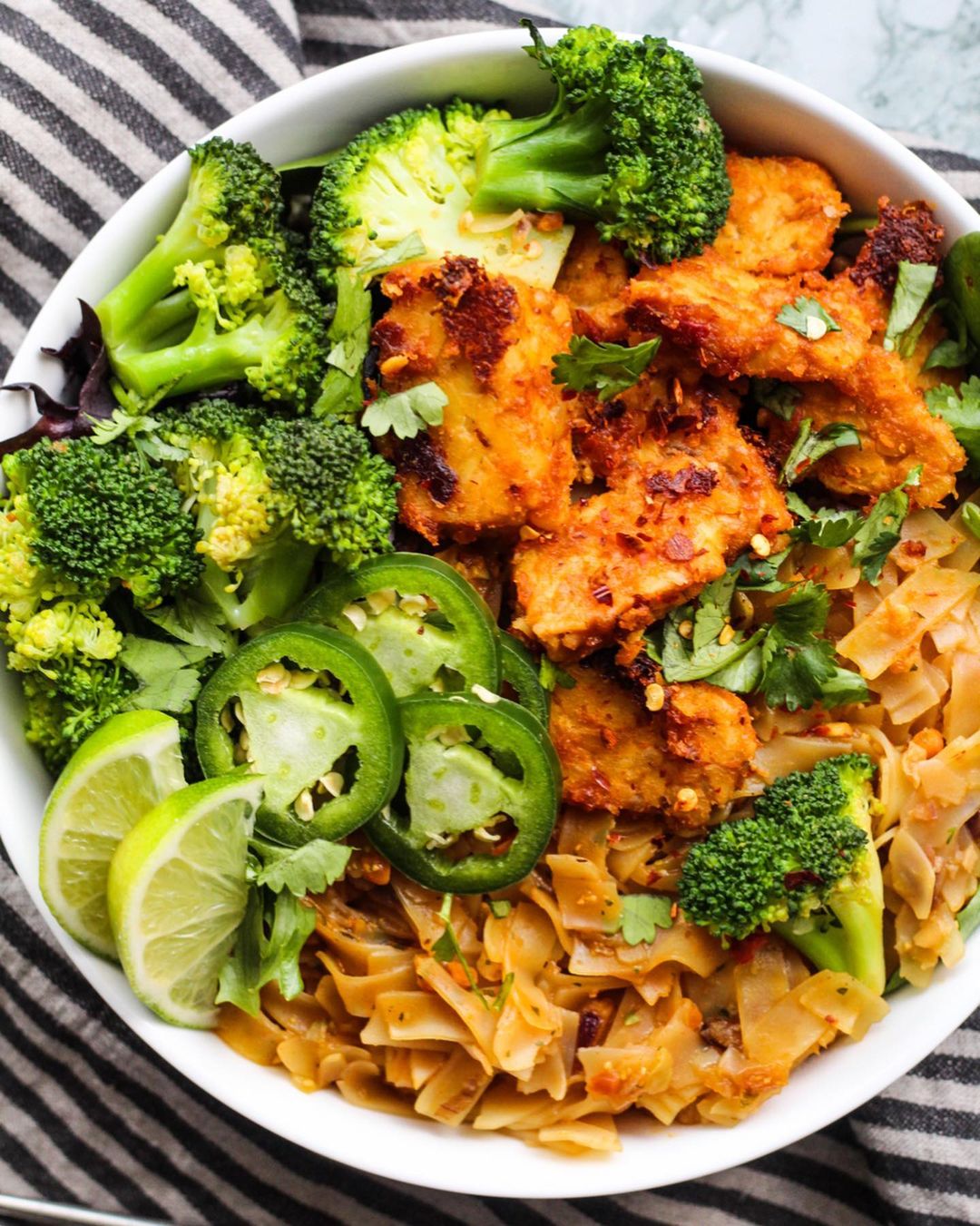 Peanut Tempeh Pad Thai Dish