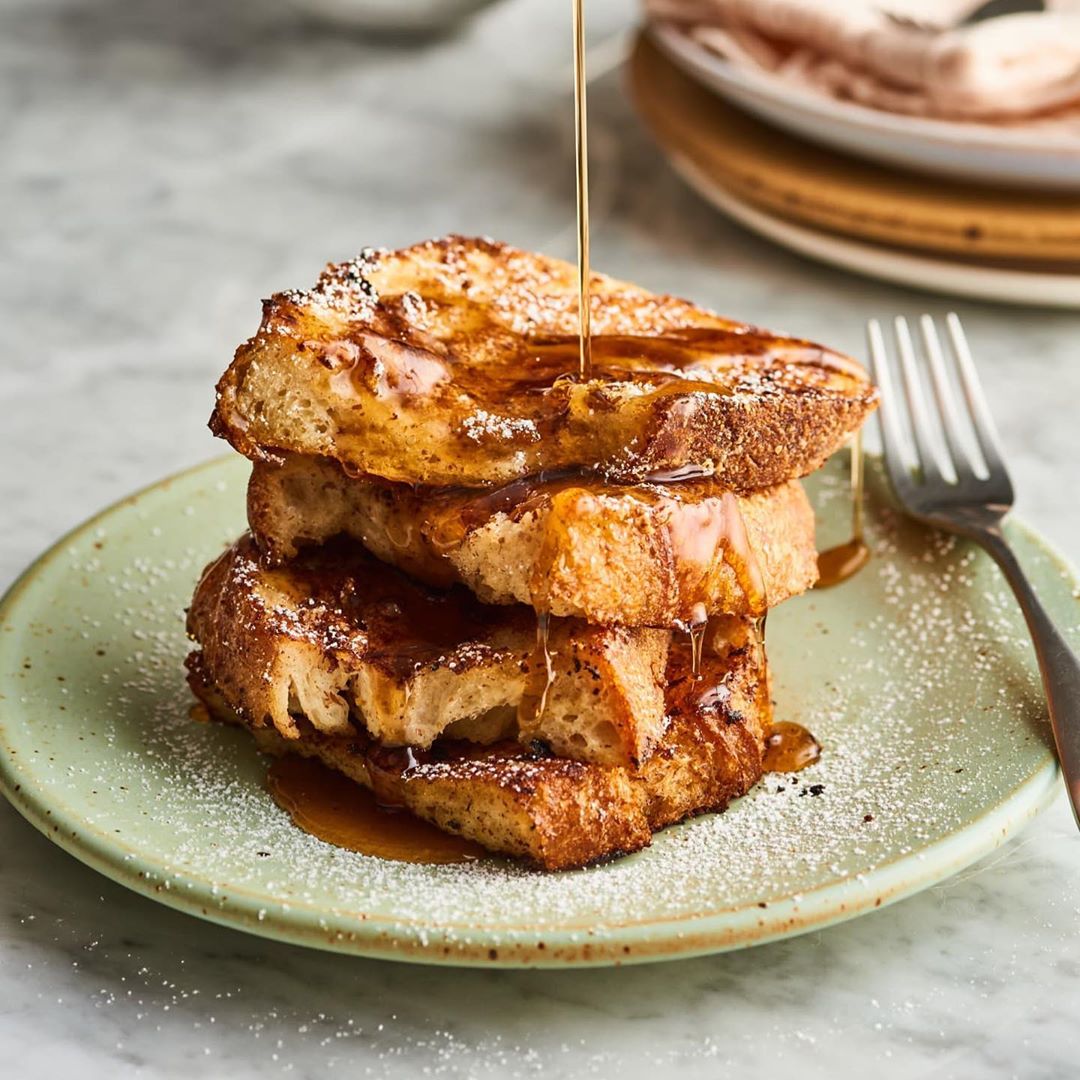 Cinnamon Roll French Toasts