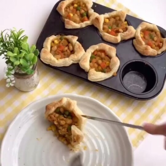 Curried Mini Pot Pies