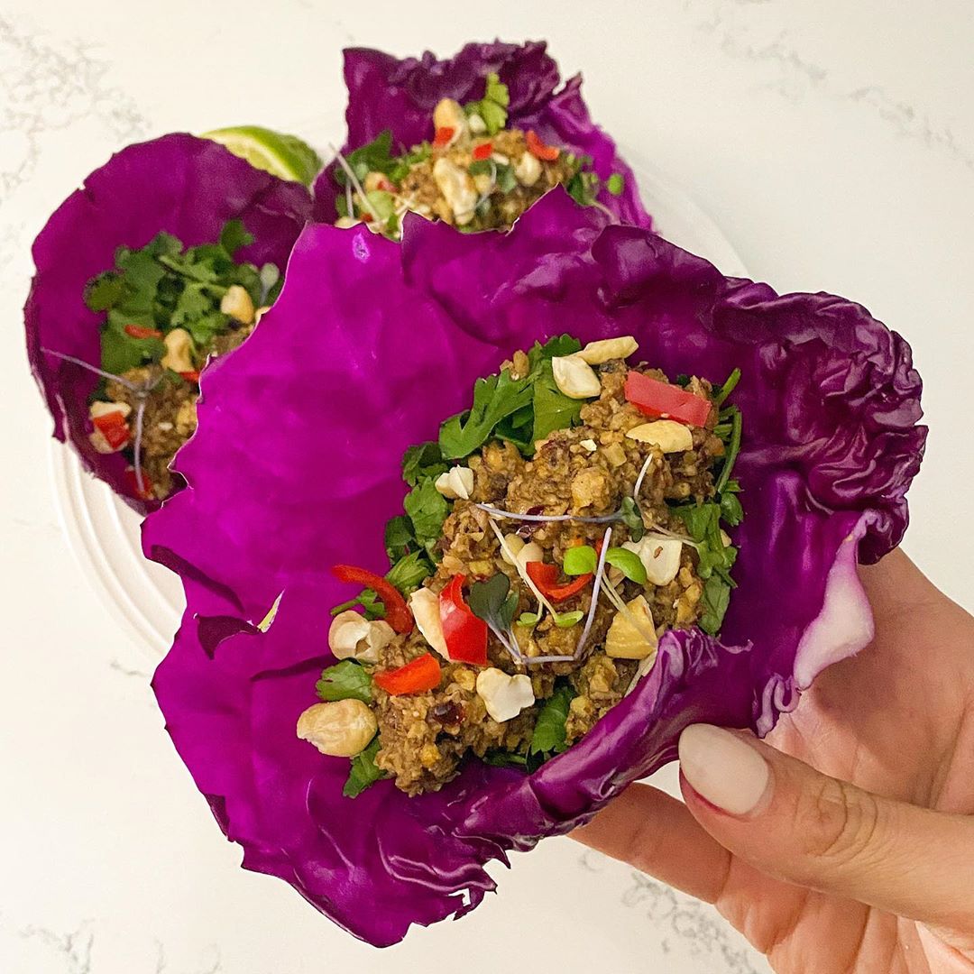 Rainbow Tempeh Cabbage Wraps