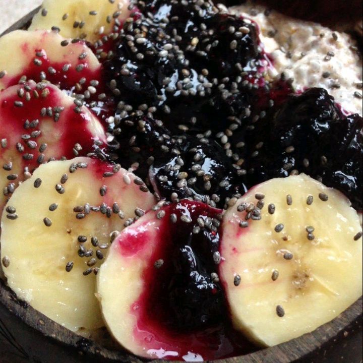 Banana and Blueberry Overnight Oats
