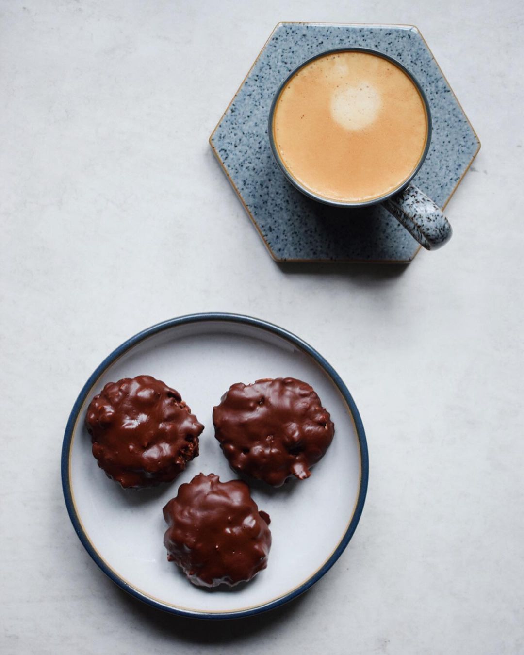 Easy No-Bake Vegan Cookies