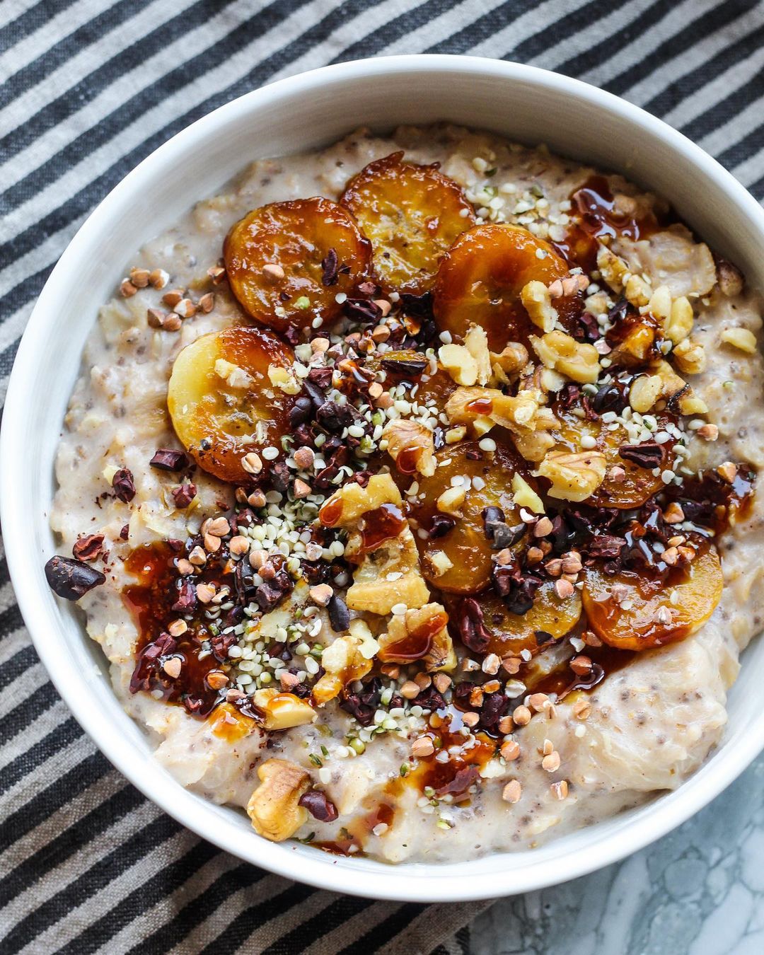 Banana Walnut Oats with Caramelized Banana
