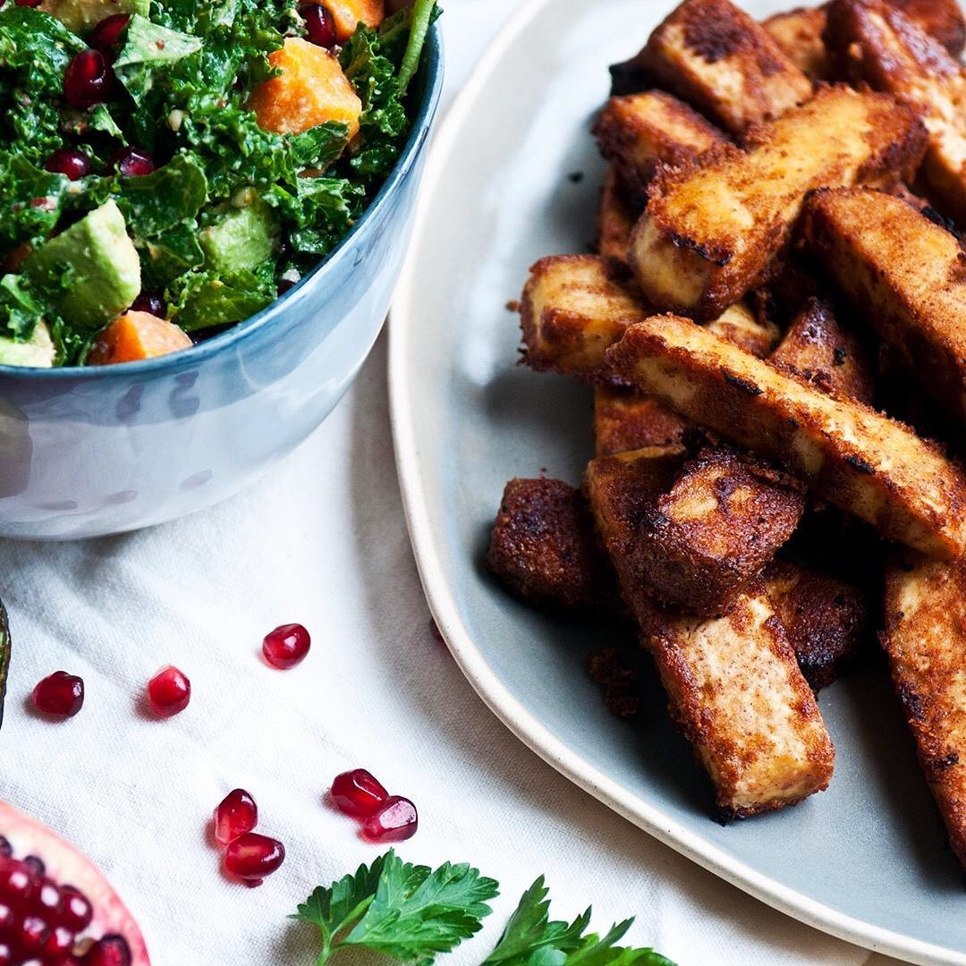 Tasty Pomegranate and Kale Salad