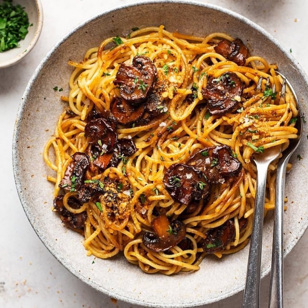 Vegan Balsamic Mushroom Pasta