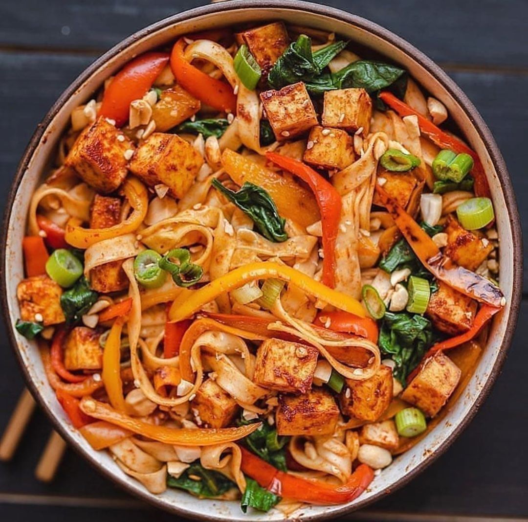 Tofu Vegetable Lo Mein