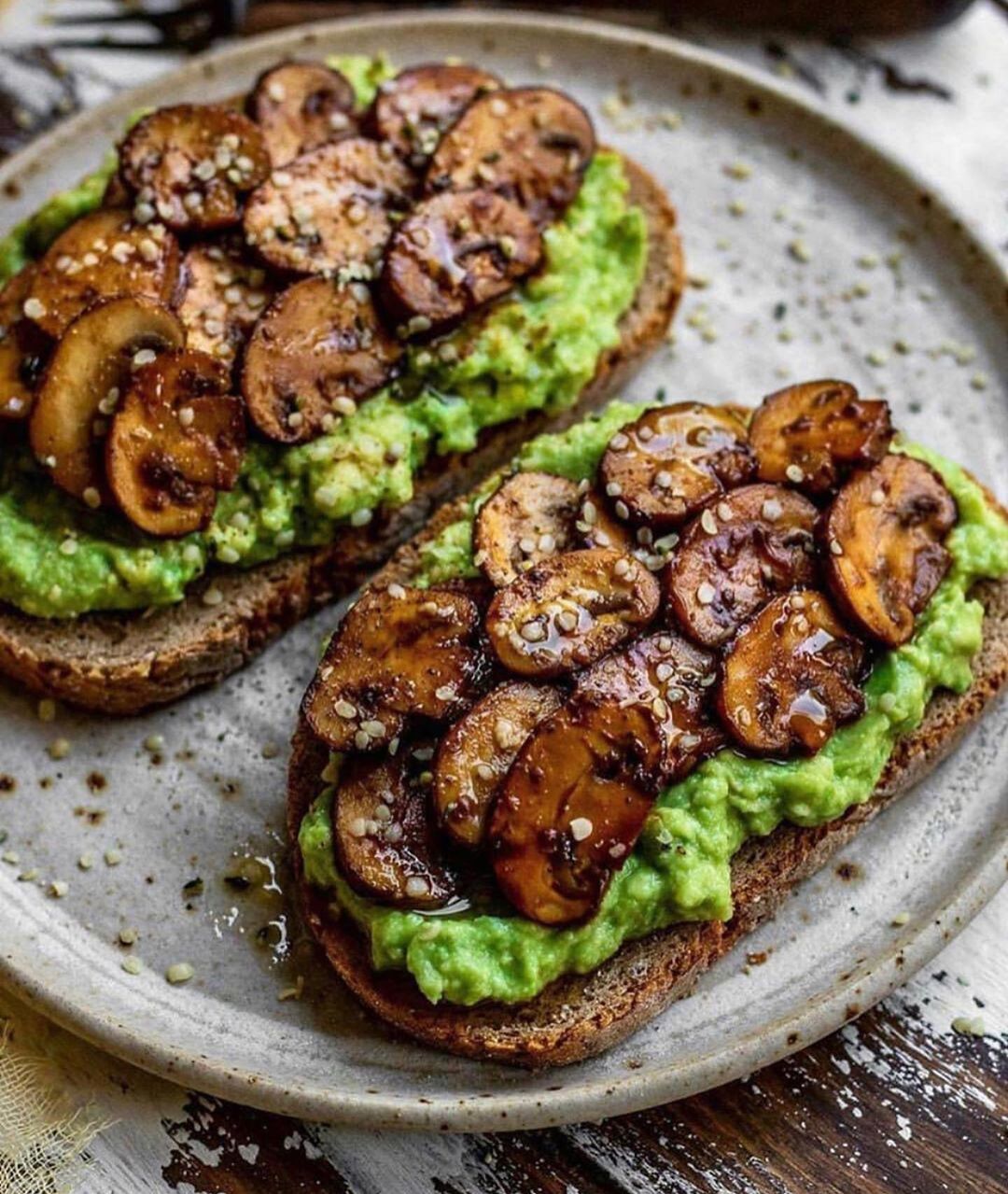 Avocado Garlicky Mushroom Toast