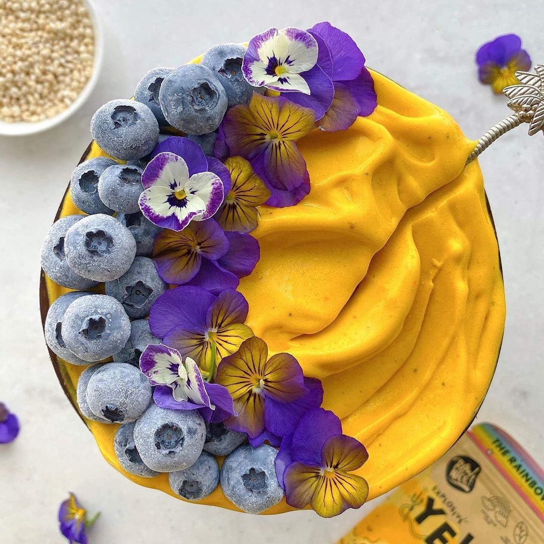 Nicecream Bowl with Banana and Mango