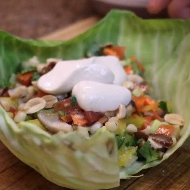 Delicious Vegan Wraps with Fresh Vegetables and Sour Cream