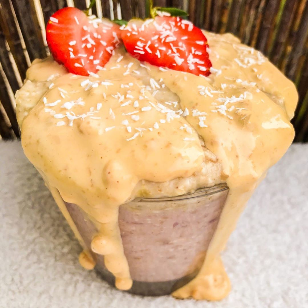 Strawberry Cream Overnight Oats