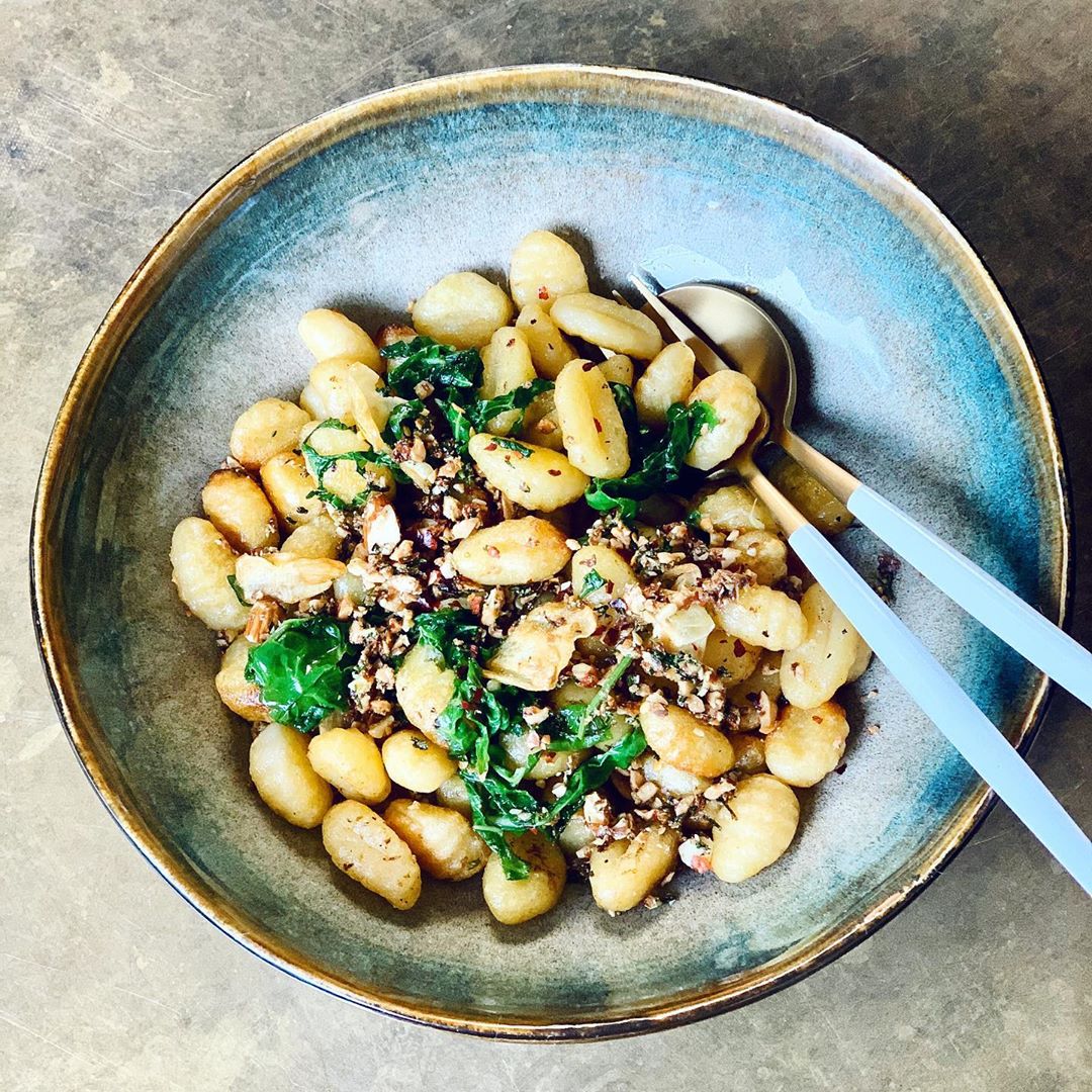 Quick Toasted Potato Gnocchi with Crispy Garlic