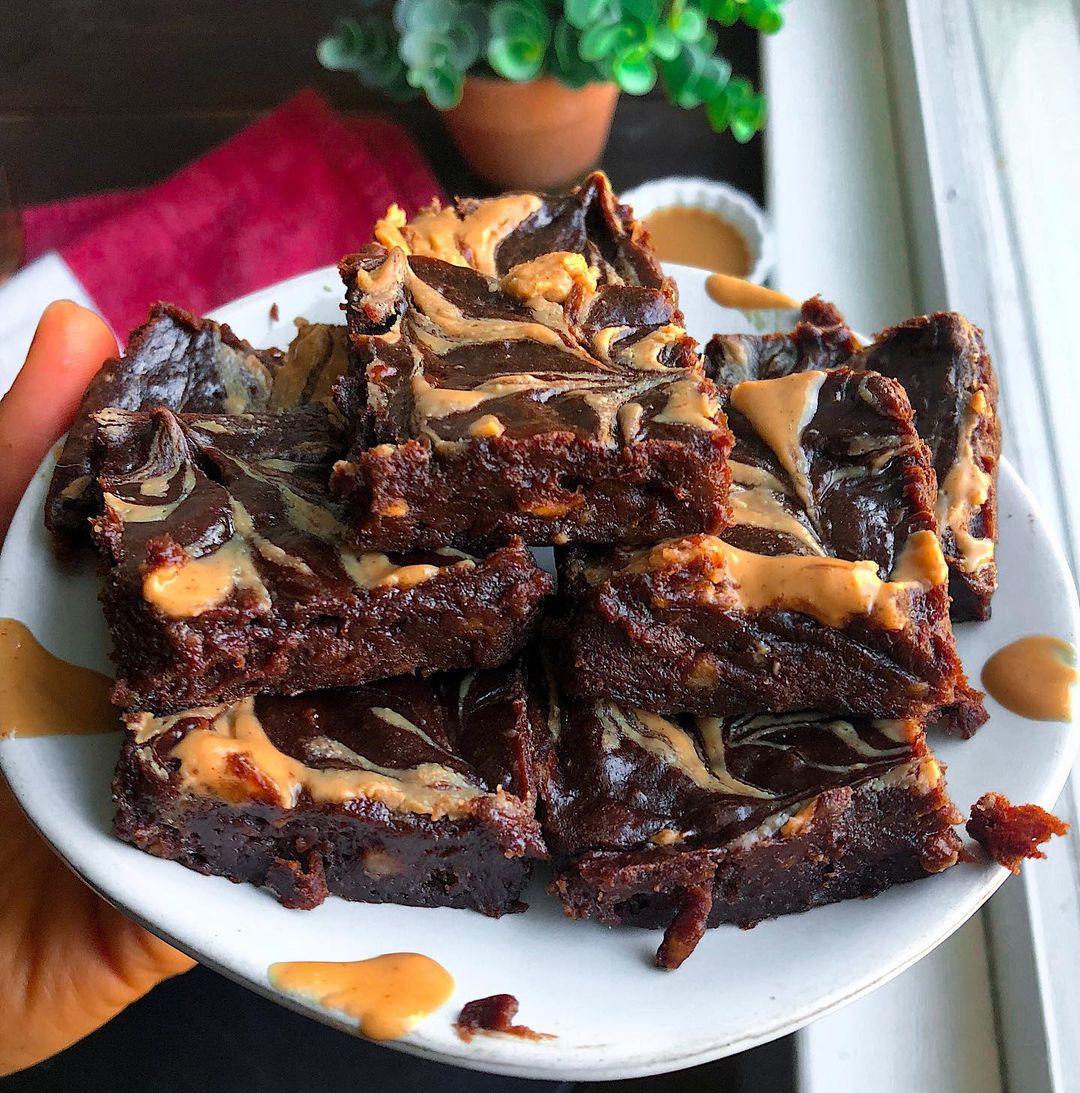 5 Ingredient Pb Swirl Brownie Bites