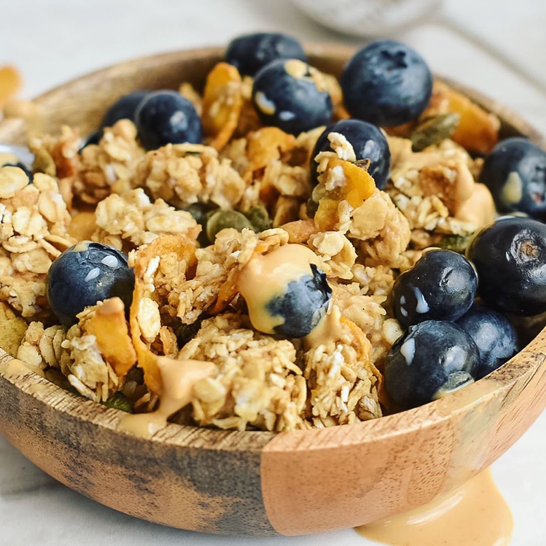Low-Sugar Peanut Butter Granola