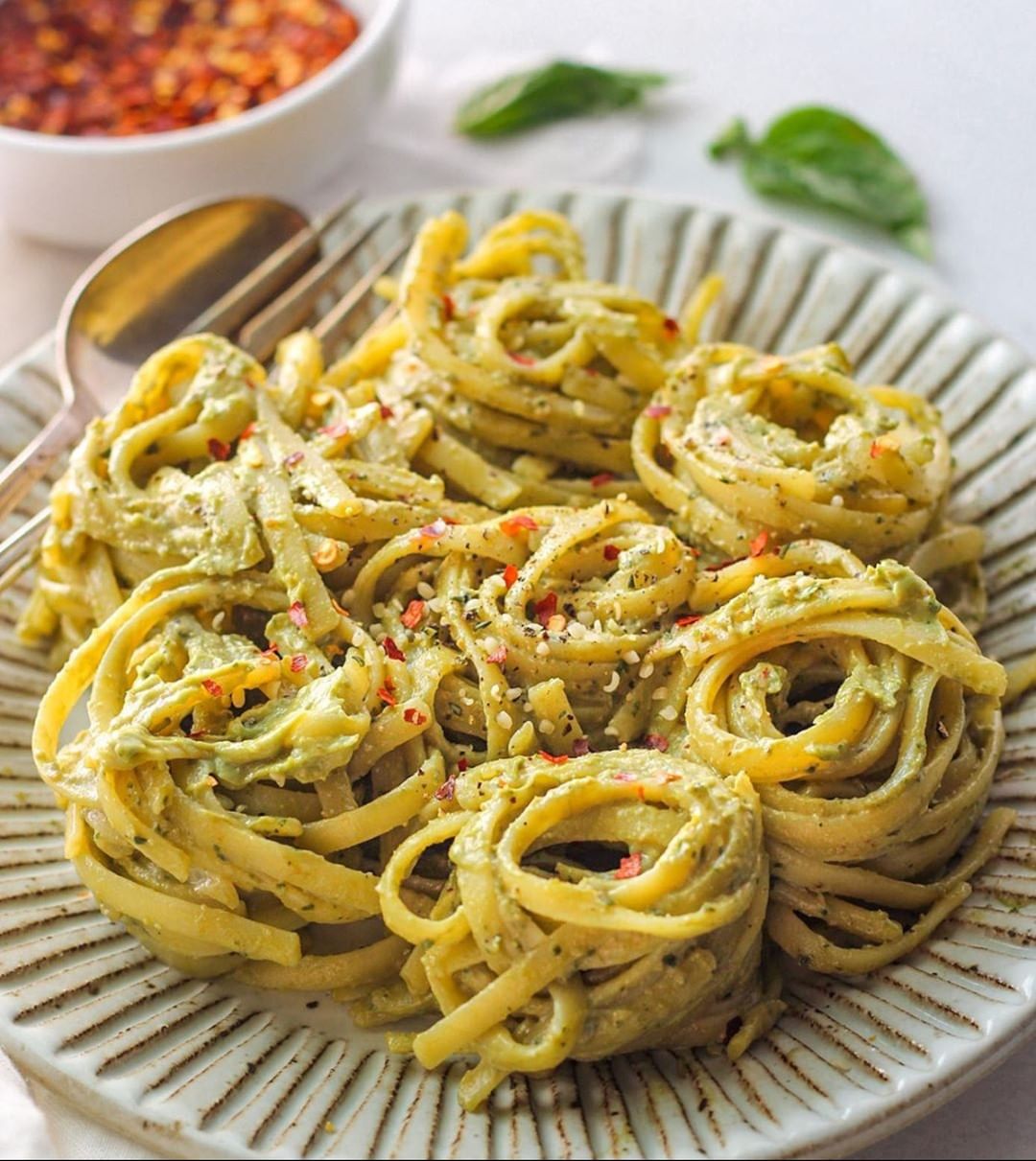 Avocado Pesto Pasta