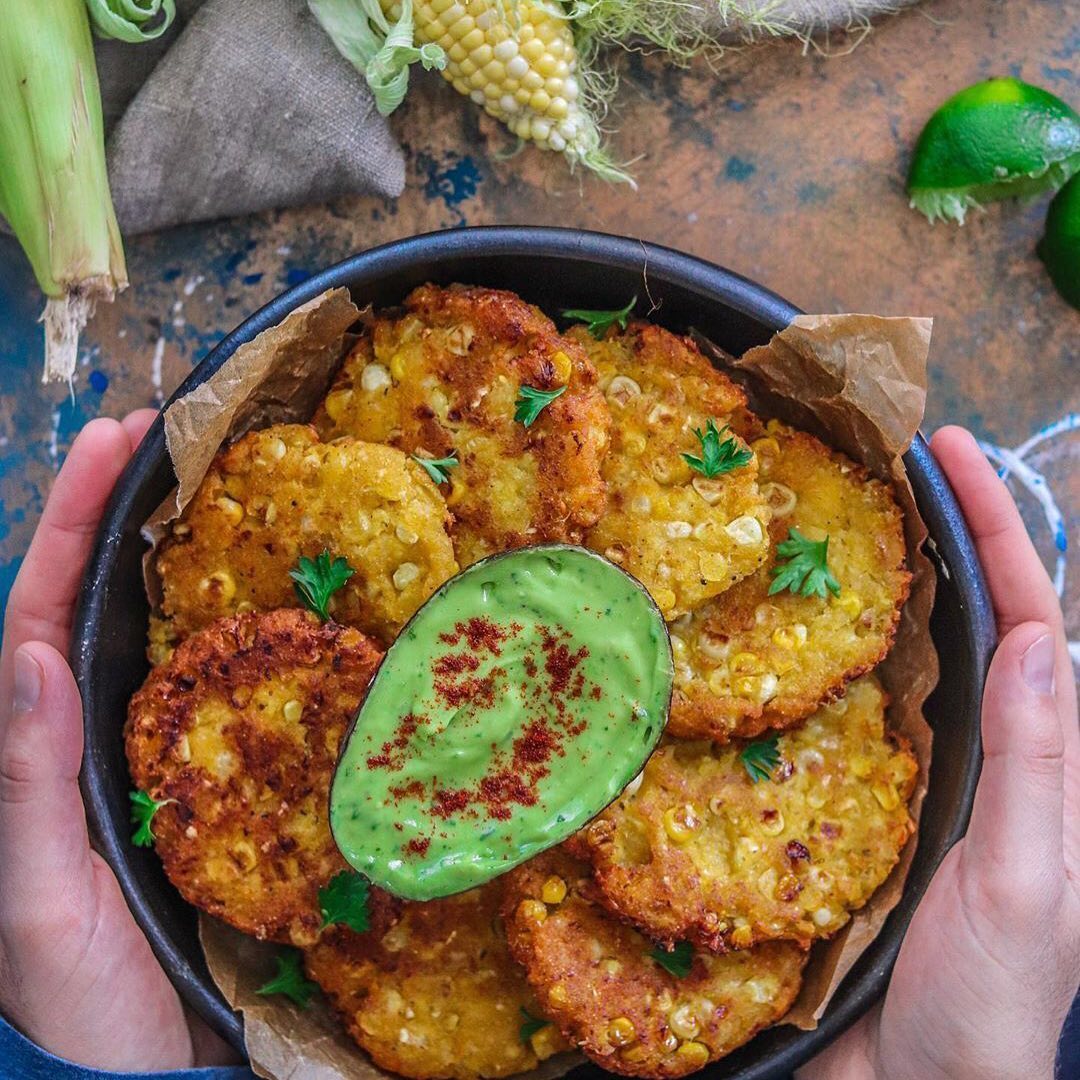 Spicy Corn Fritter with Avocado Basil Dip