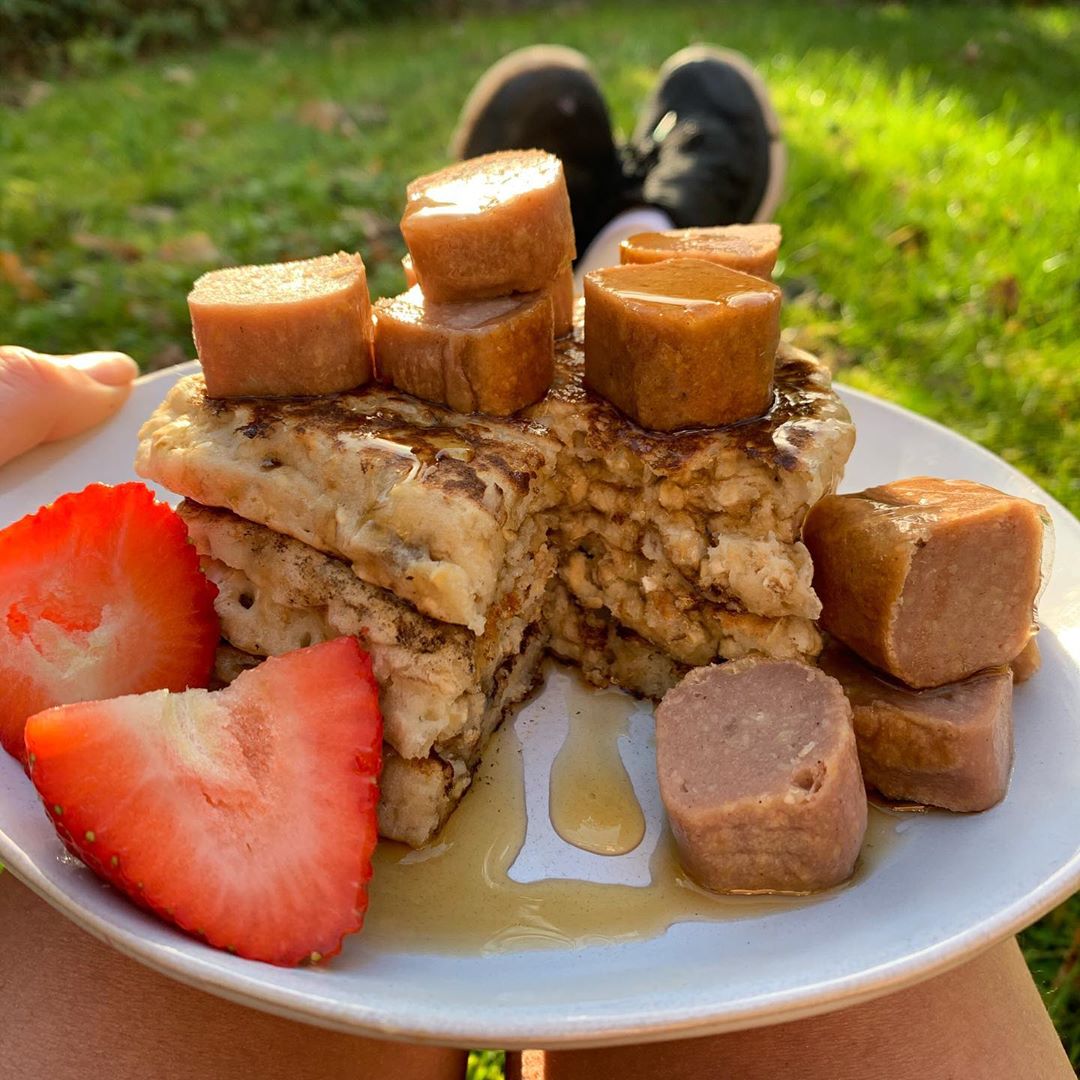 Healthy Post-Run Banana Pancakes