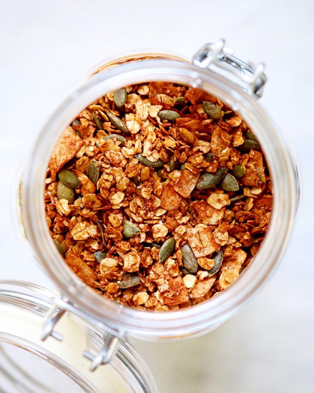Homemade Cacao Granola with Oats and Seeds