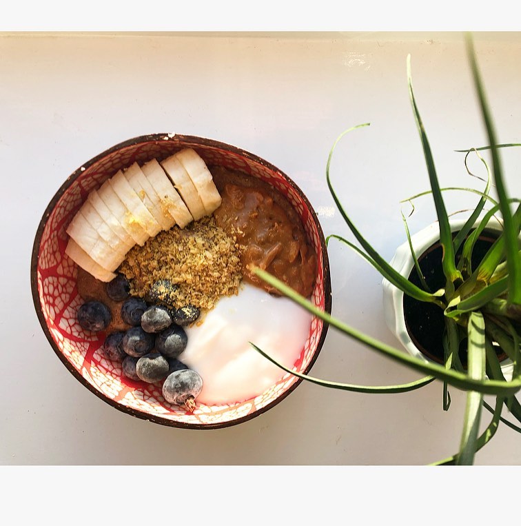 Cinnamon Spiced Amaranth Oat Porridge